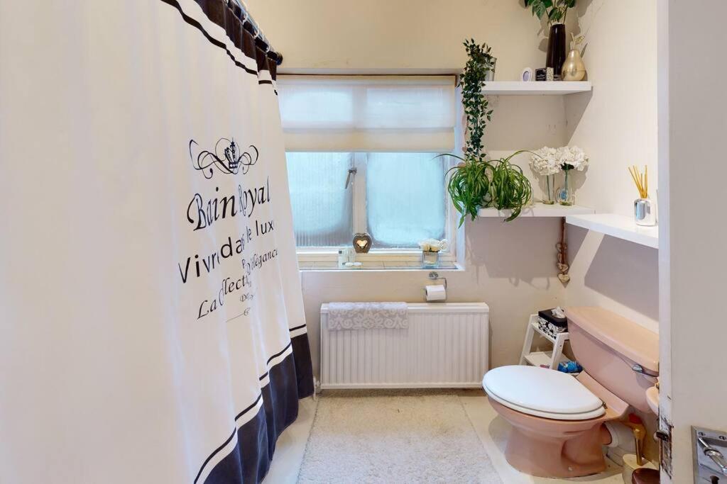 Spacious One Bedroom Flat West Hoathley Kültér fotó